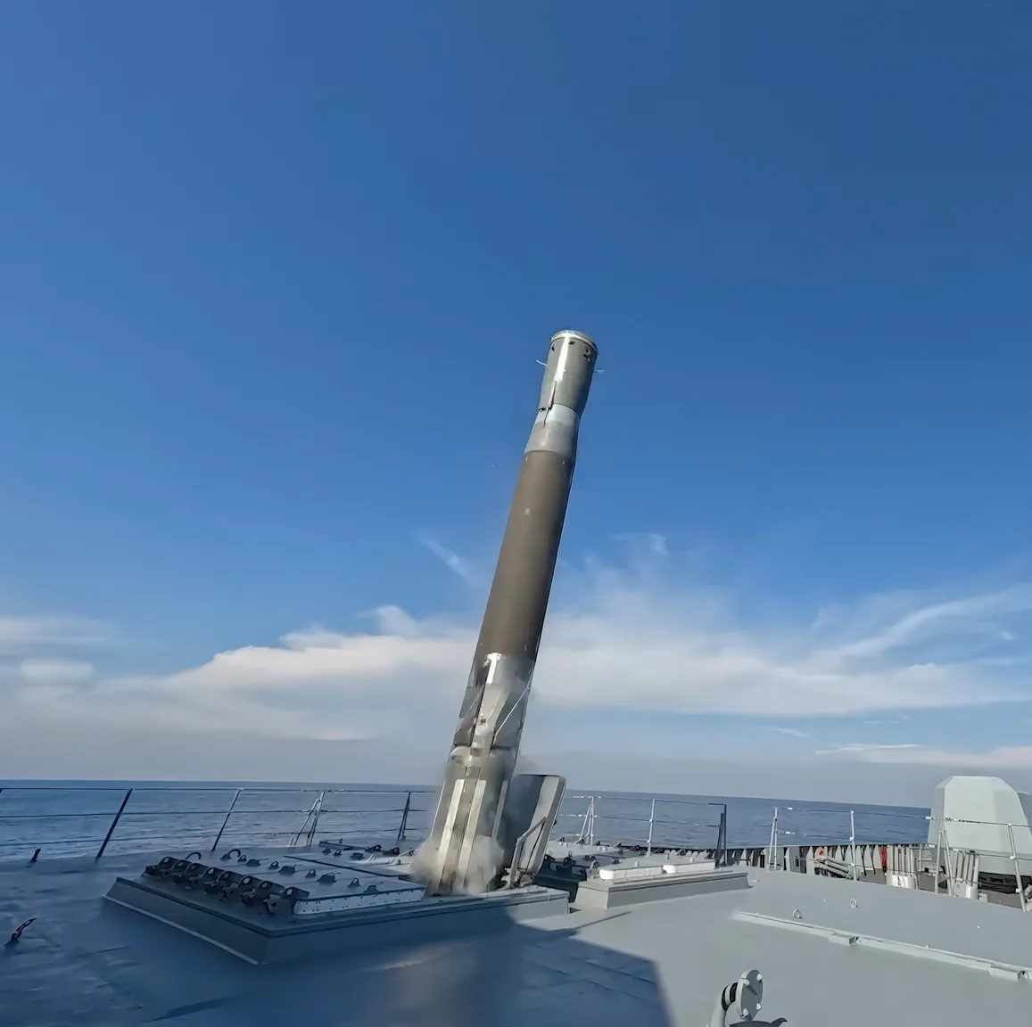 What Warhead Weight Means on a Missile Spec Sheet