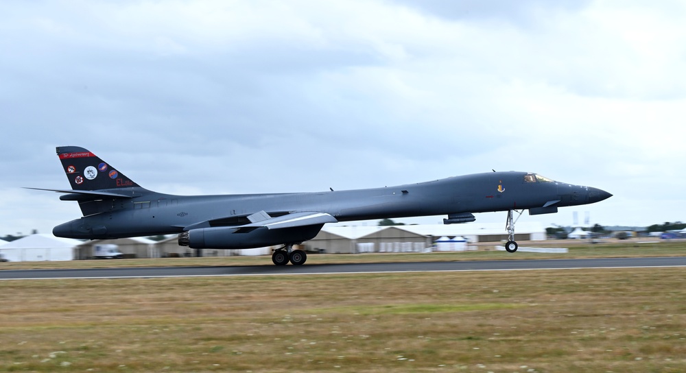 B-1 Bombers Strike Iran From UK as Navy Tomahawk Stocks Thin