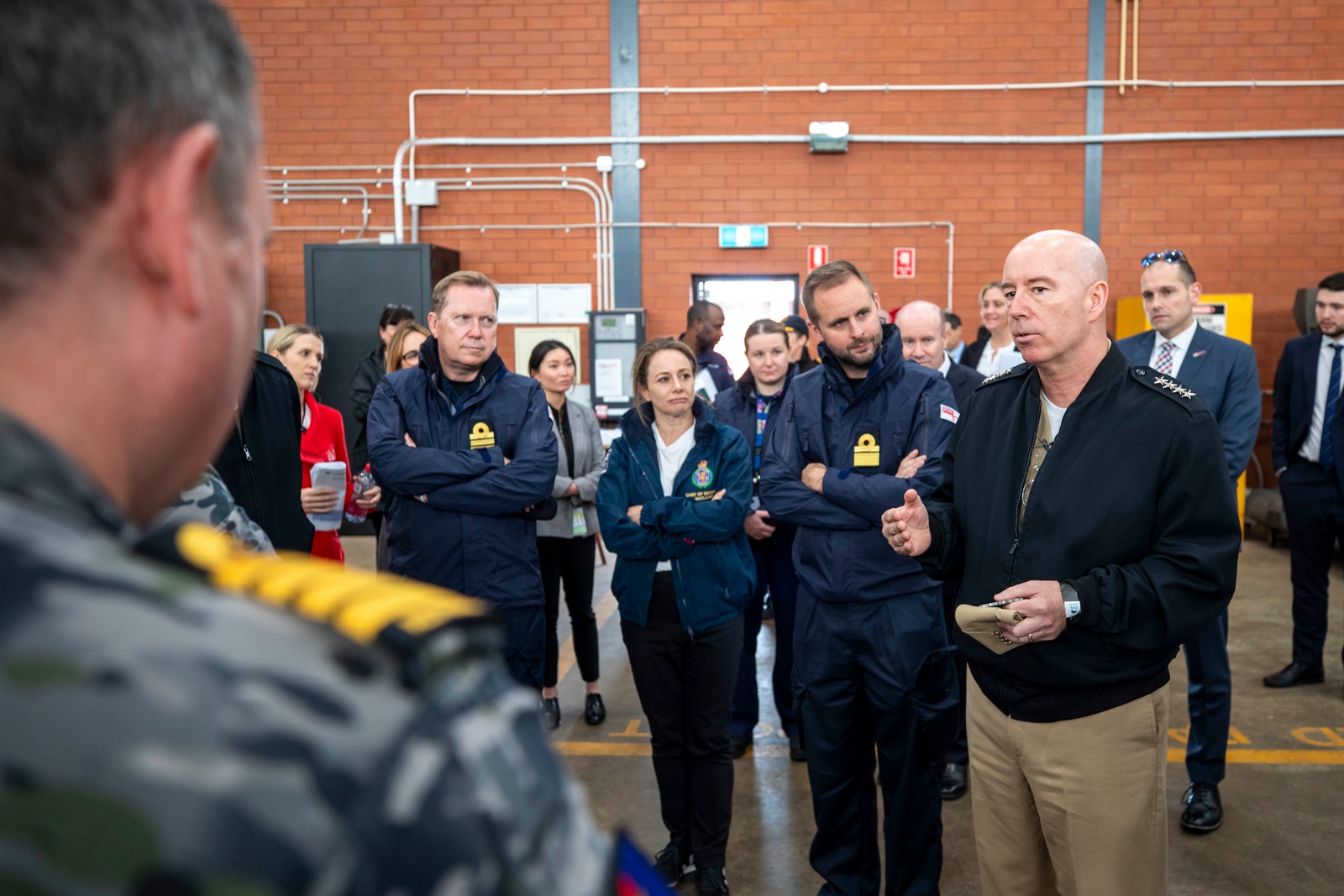 Distinguished visitors tour HMAS Stirling naval base and the submarine USS Hawaii