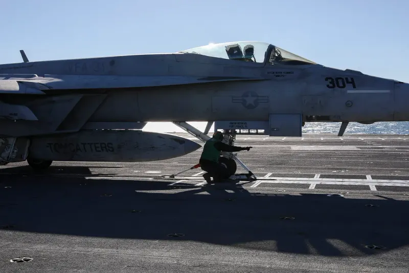Huntington Ingalls Industries Gerald R. Ford-class Aircraft Carrier — view 4