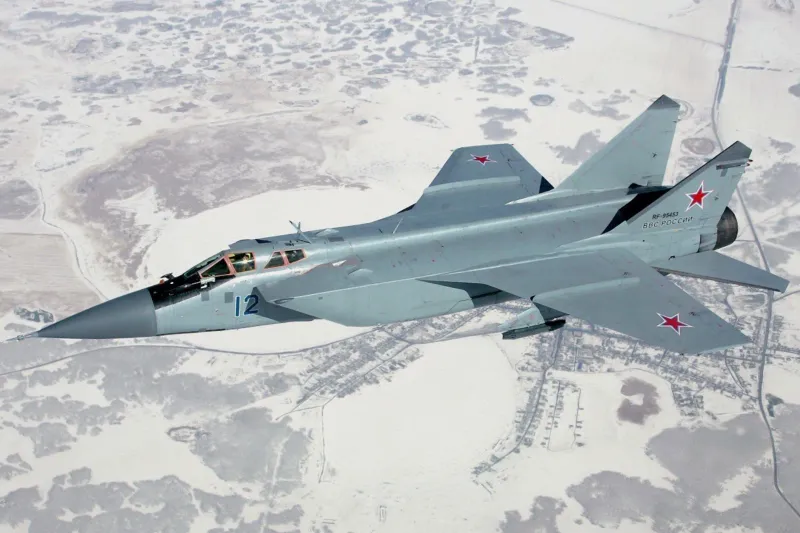 Mikoyan (MiG) MiG-31 — view 1
