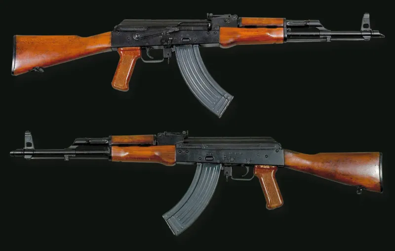 Kalashnikov Concern AKM — view 1
