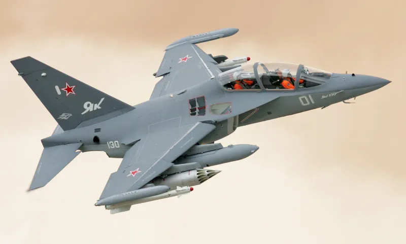 Yakovlev Yak-130 — view 1