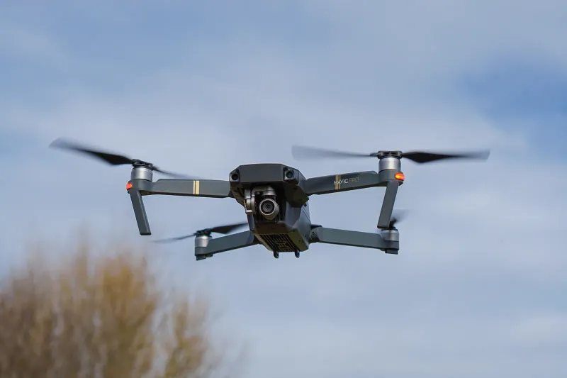 DJI Mavic 3 — view 1