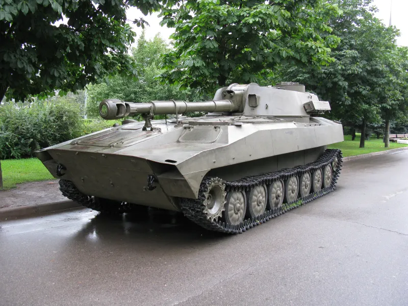 Uralvagonzavod 2S1 Gvozdika, view 1