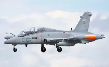 Leonardo MB-339