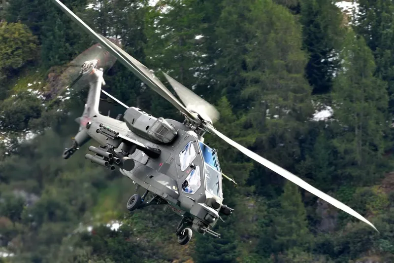 Leonardo AW249 Fenice, view 1