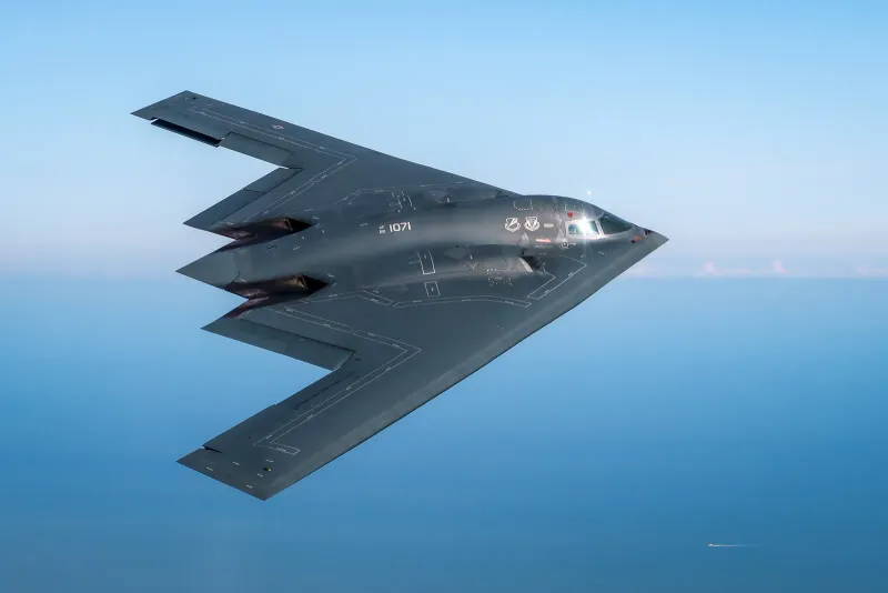 Northrop Grumman B-2 Spirit, view 1