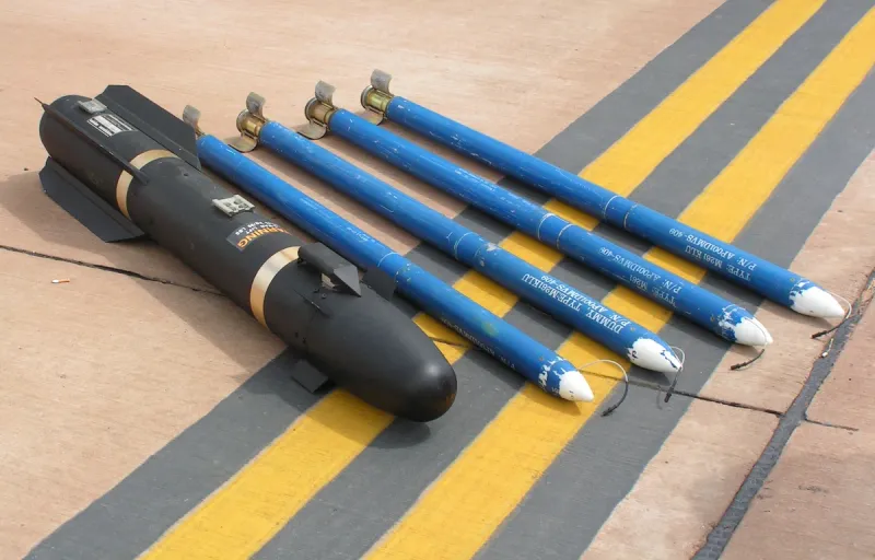 General Dynamics Ordnance and Tactical Systems Hydra 70, view 1