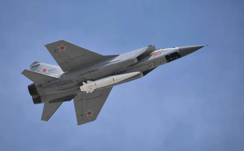 Tactical Missiles Corporation (KTRV) Kh-47M2 Kinzhal, view 1