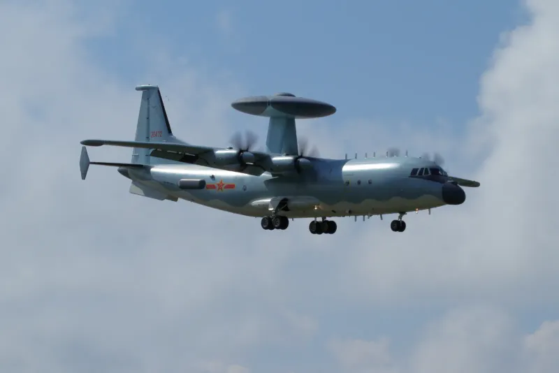 Xi'an Aircraft Industrial Corporation (XAC) KJ-500, view 1