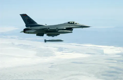 Raytheon (RTX) AGM-154 JSOW