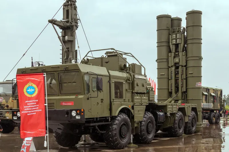 Almaz-Antey S-400 Triumf, view 3