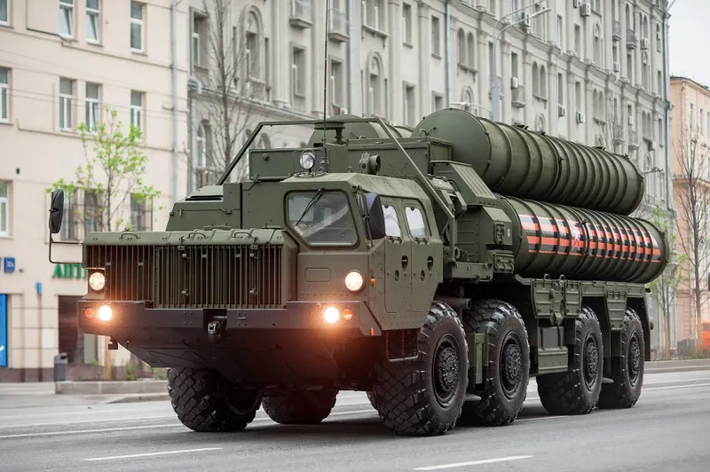 Almaz-Antey S-400 Triumf, view 5