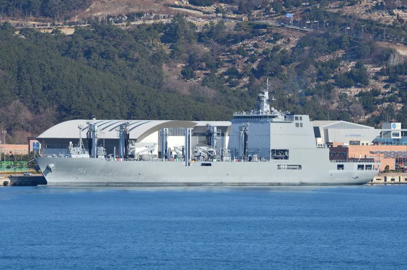 HD Hyundai Heavy Industries Soyang-class Fast Combat Support Ship, view 1