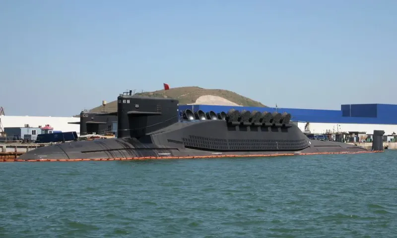 China State Shipbuilding Corporation (CSSC) Type 094 Jin, view 1